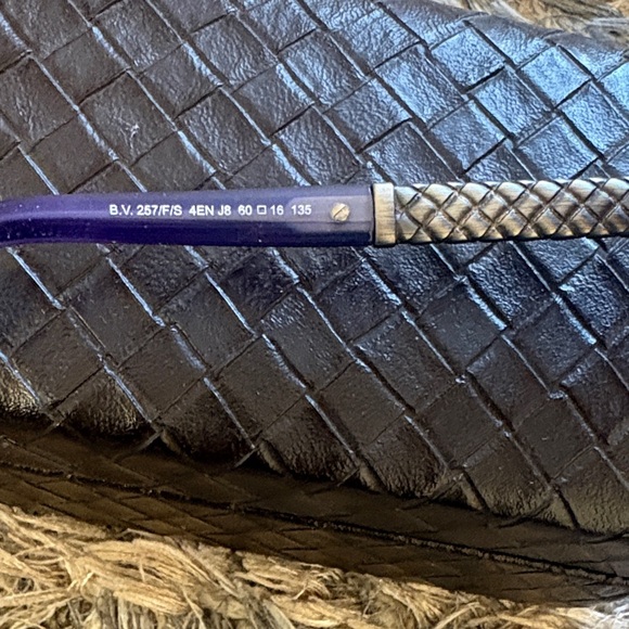 🕶️ Bottega Veneta Sunglasses with Matching Brown Leather Case🕶️ - Picture 3 of 10